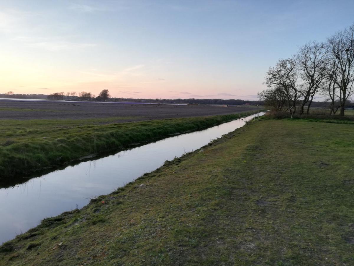 Cottage Egmond-Binnen Met Besloten Tuin Екстер'єр фото